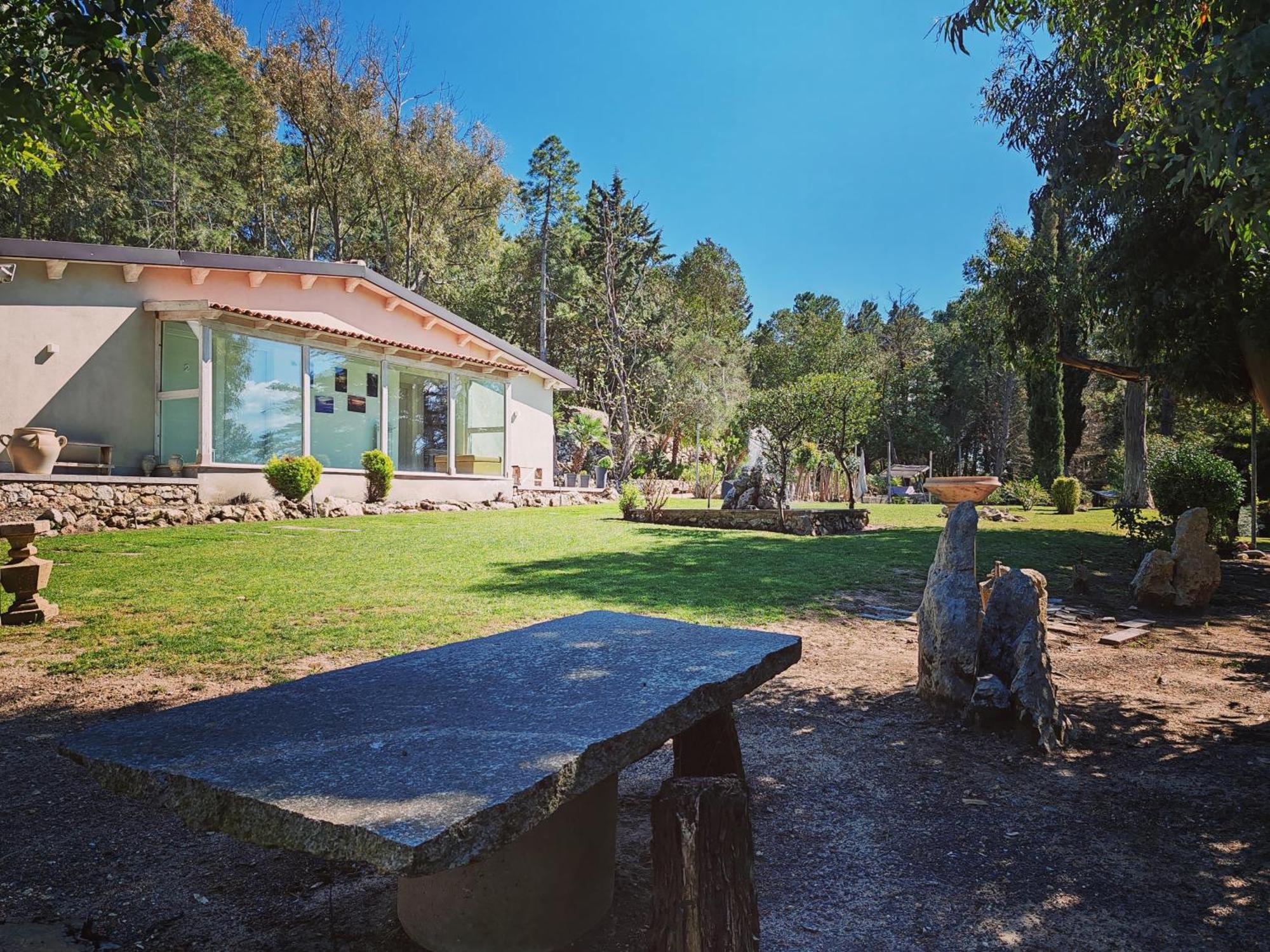 Memento Bed and Breakfast Ossi Εξωτερικό φωτογραφία