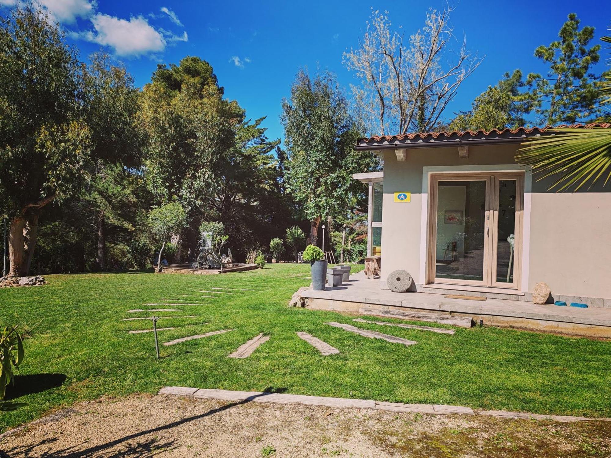 Memento Bed and Breakfast Ossi Εξωτερικό φωτογραφία